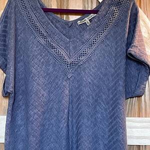 Women's Blue Top